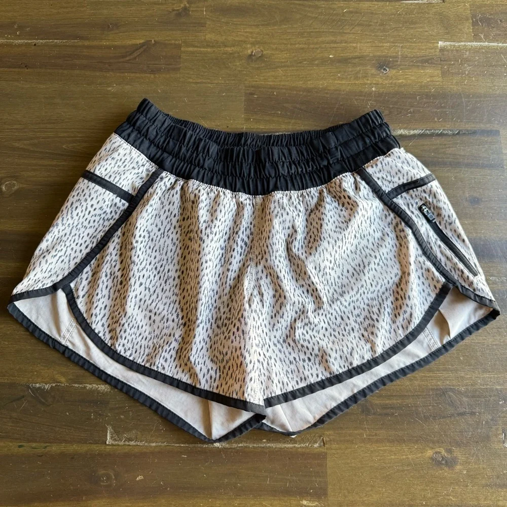 Lululemon Run Speed Leopard Print Shorts
